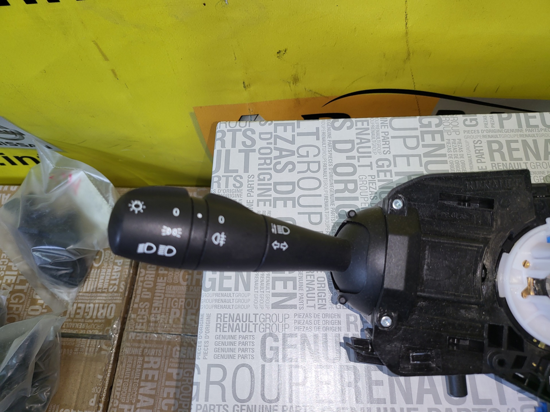 Подрулевые Переключатели Рено Логан 1 Купить