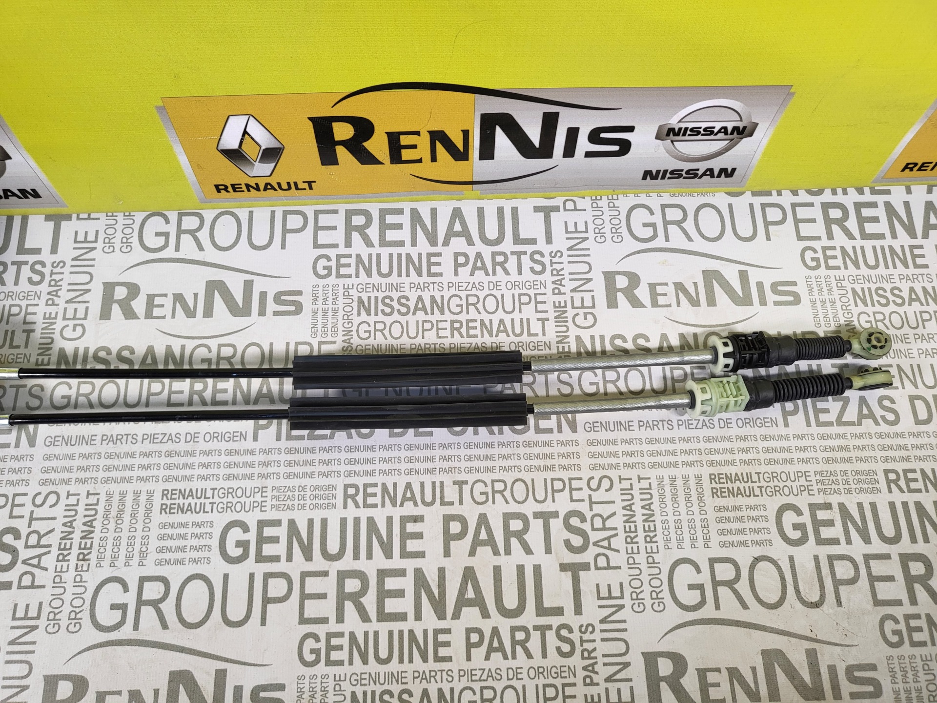 Рено Каптур кулиса МКПП с тросами НОВАЯ оригинал 349010873R