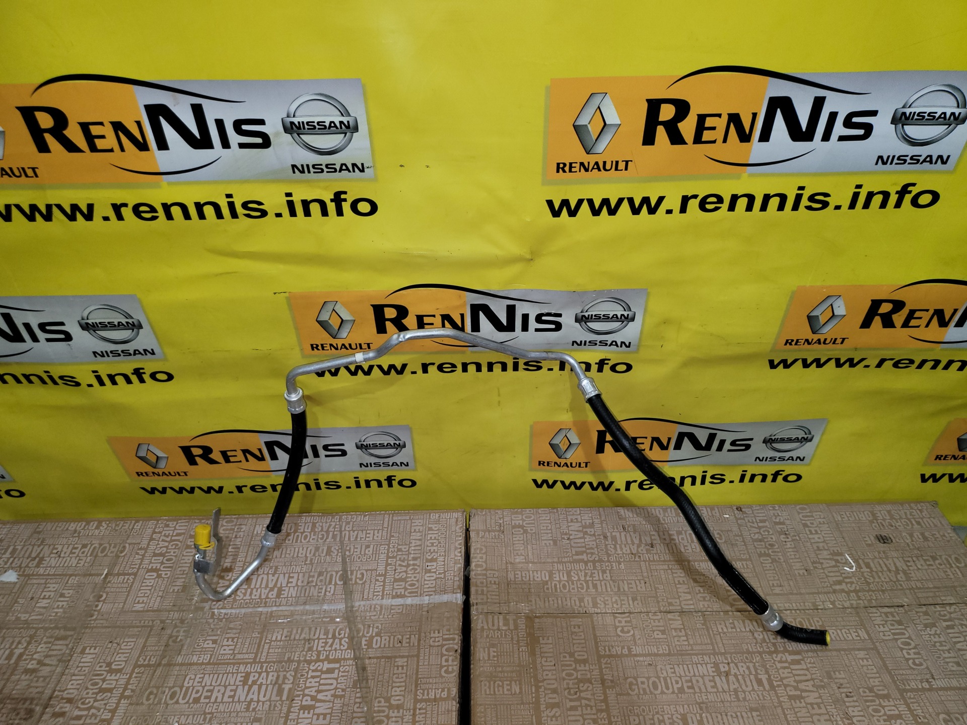 Рено Каптур решетка радиатора в сборе оригинал 623107303R №И751